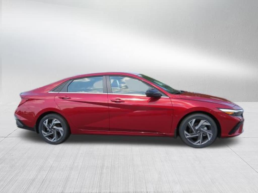New 2026 Hyundai Elantra SEL Sport Sedan