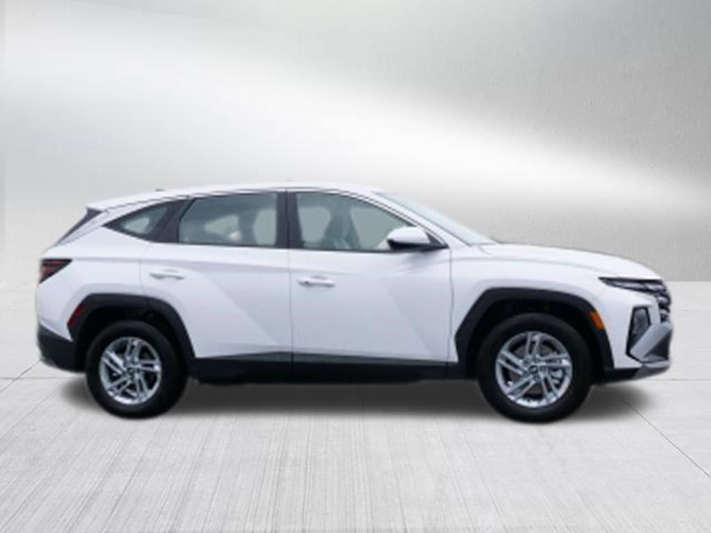 New 2026 Hyundai Tucson SE FWD SUV
