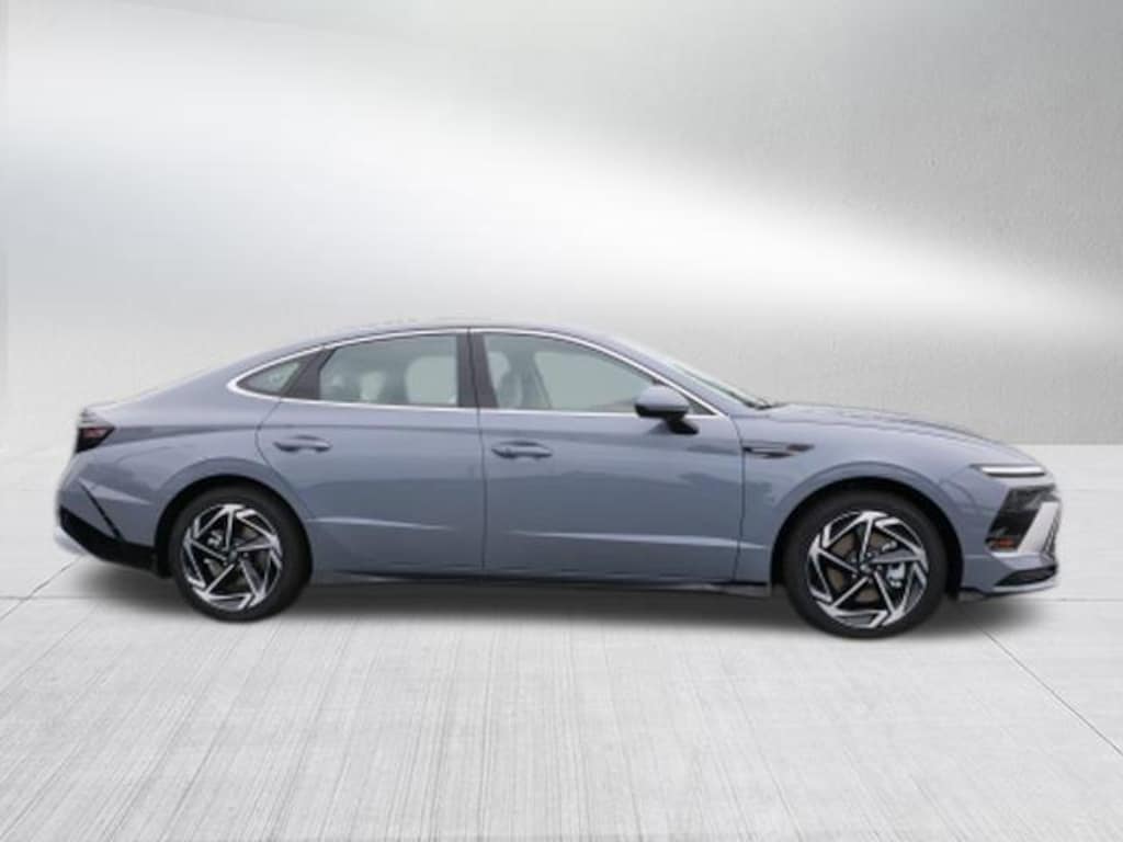 New 2026 Hyundai Sonata SEL Sport Sedan
