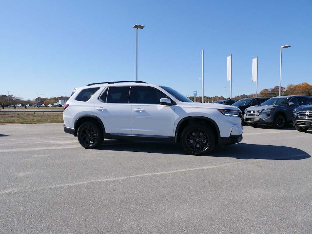 Used 2025 Honda Pilot Touring+ SUV