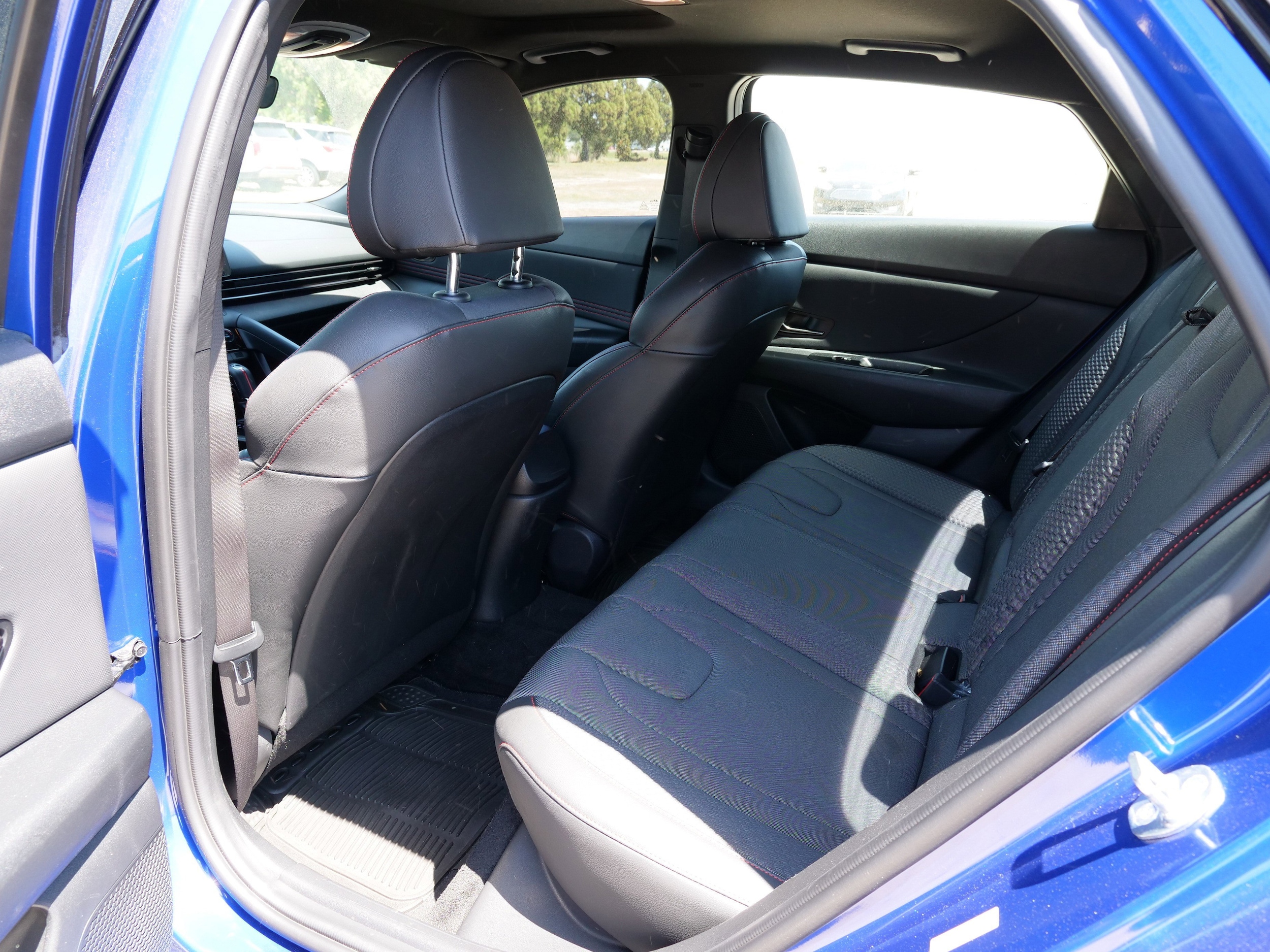 2023 Hyundai Elantra N Line - Photo 13
