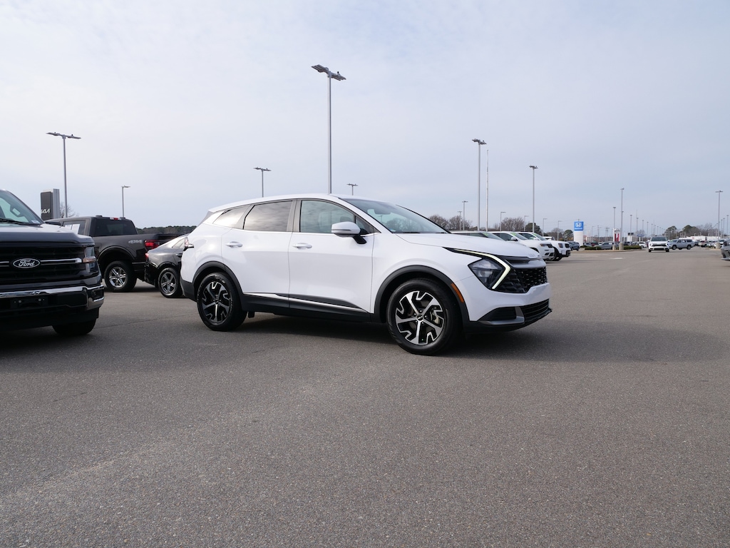 Used 2023 Kia