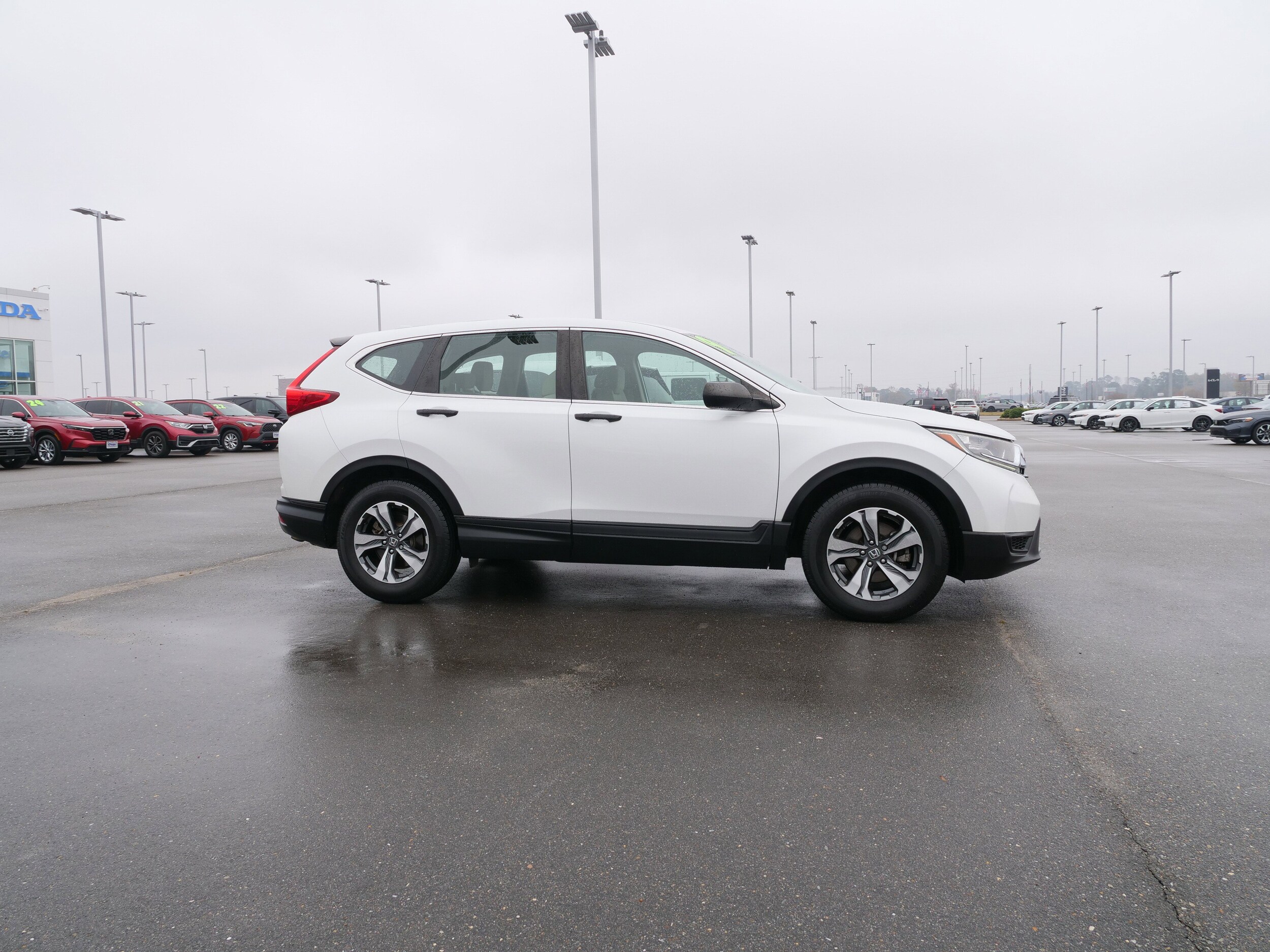 2019 Honda CR-V LX photo 2