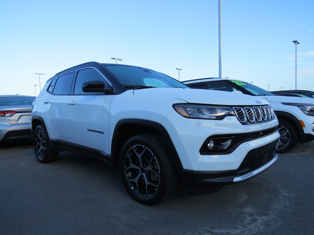 Used 2025 Jeep Compass Limited SUV