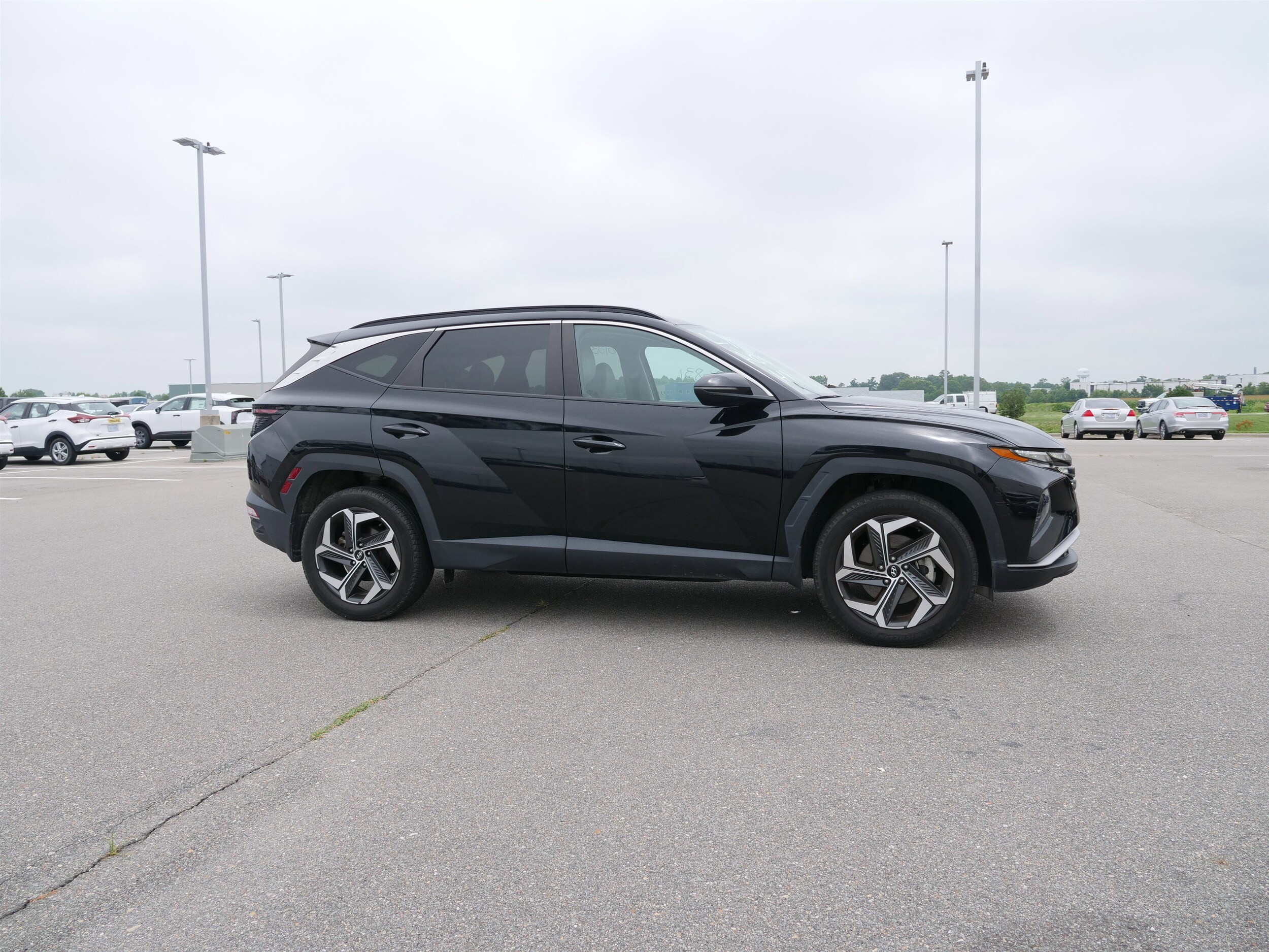 2022 Hyundai Tucson SEL photo 2