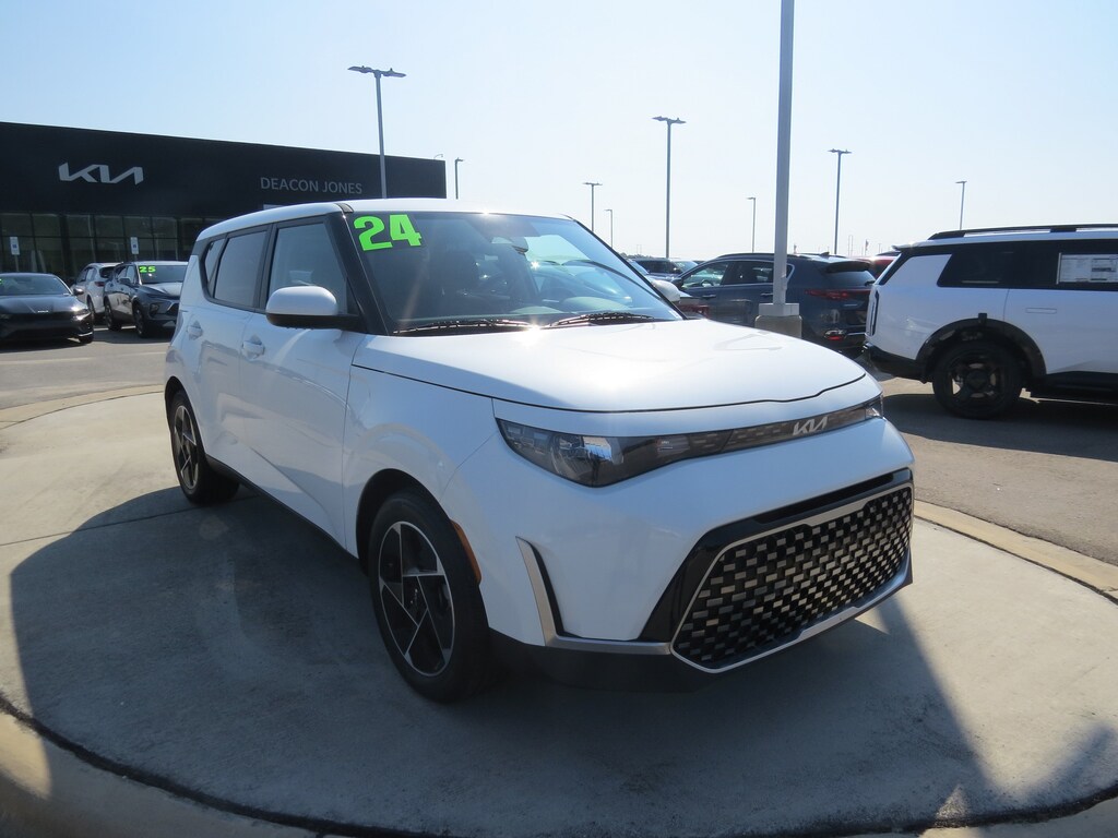 Used 2024 Kia Soul EX Hatchback