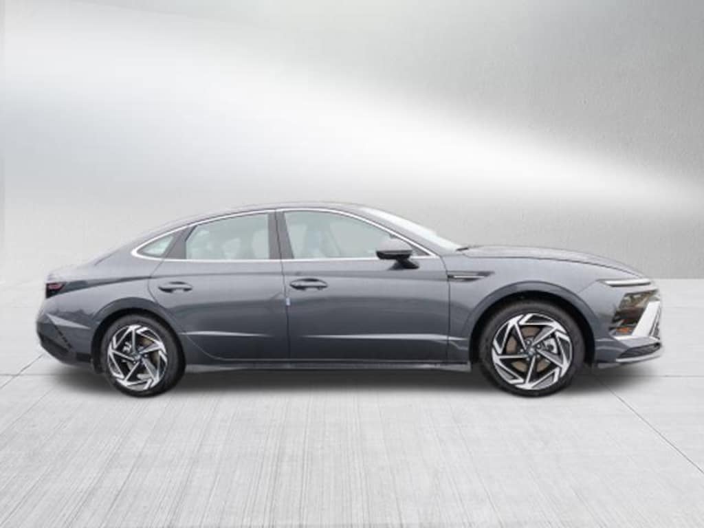 New 2026 Hyundai Sonata SEL Sport Sedan