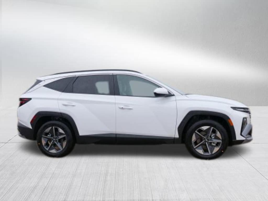 New 2026 Hyundai Tucson SEL FWD SUV