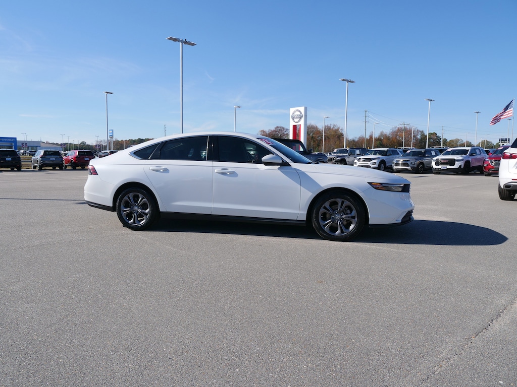 Used 2023 Honda Accord EX Sedan