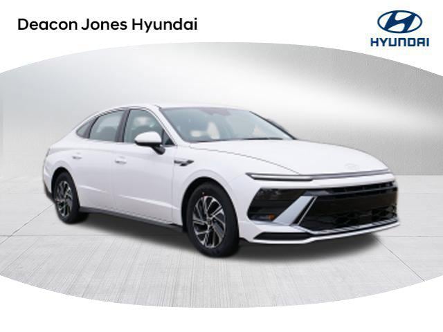 2026 Hyundai Sonata Blue's photo