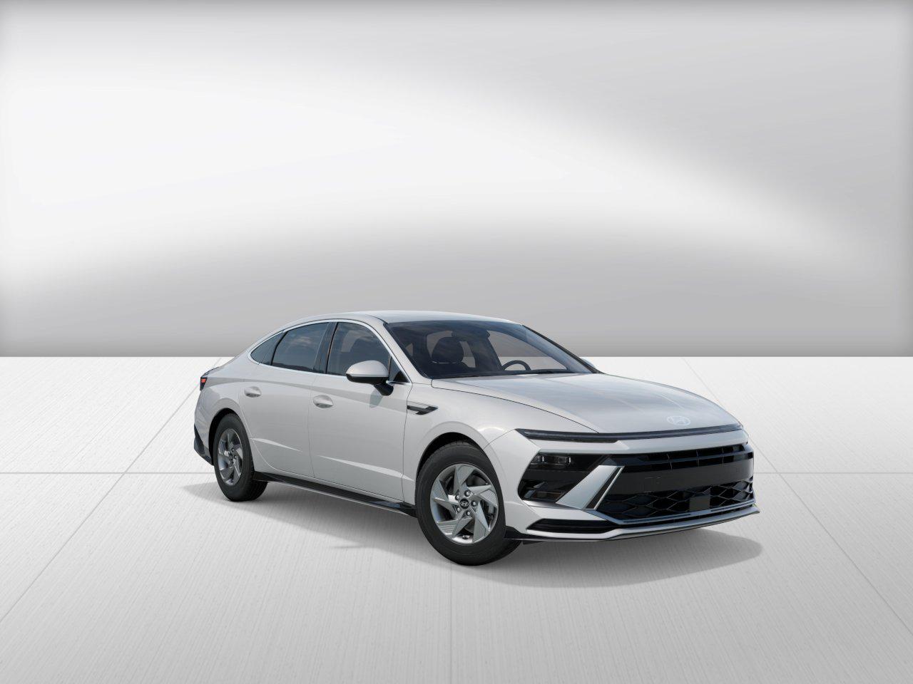 2026 Hyundai Sonata SE photo 2