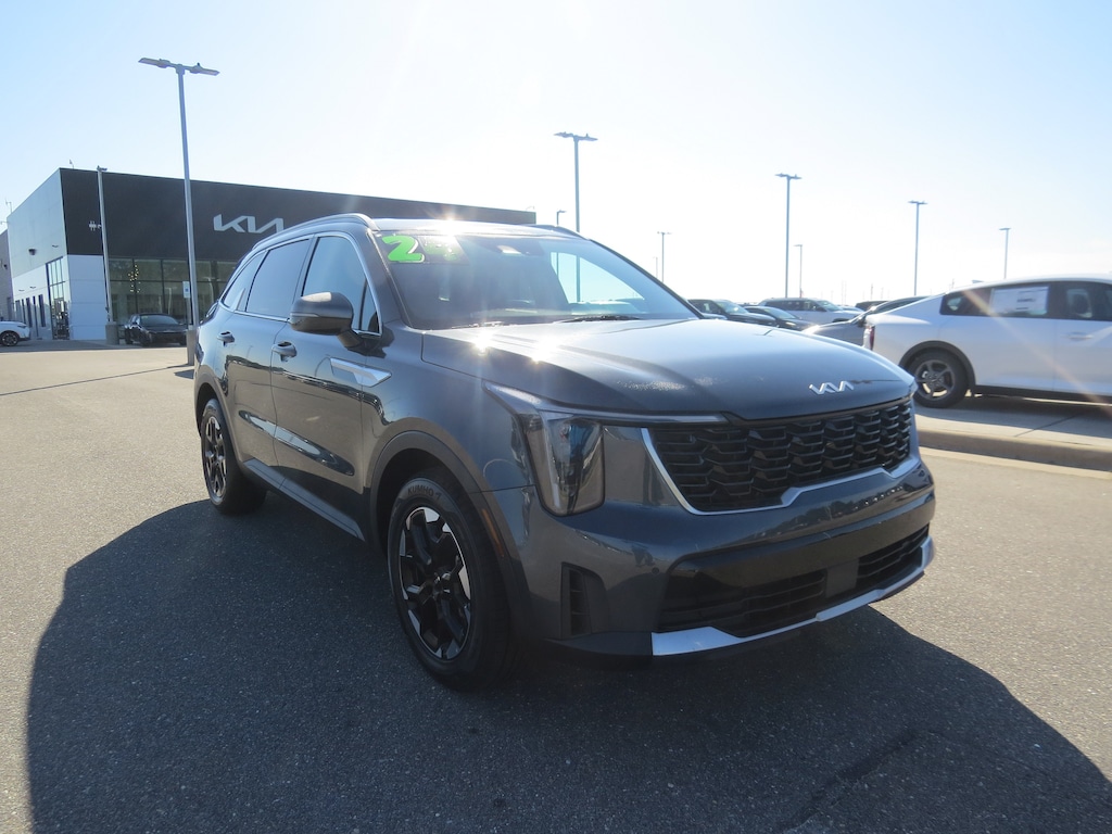 Certified 2024 Kia Sorento S SUV