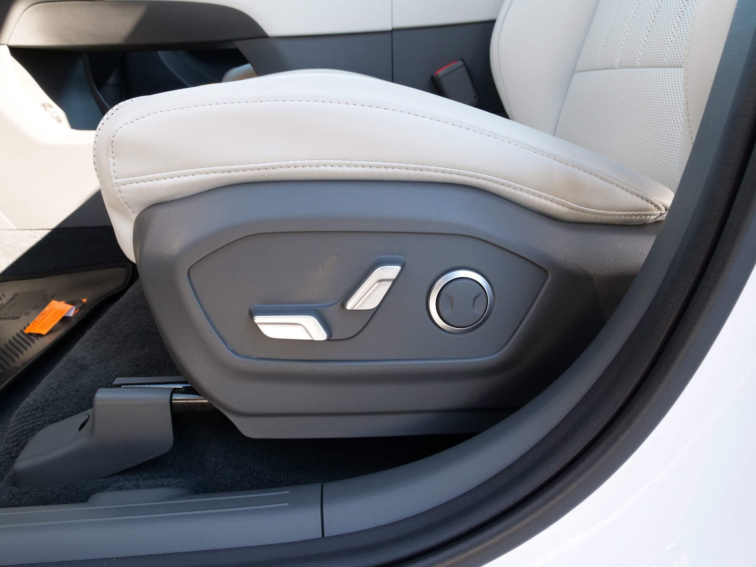2026 Hyundai Santa Fe SEL - Photo 18