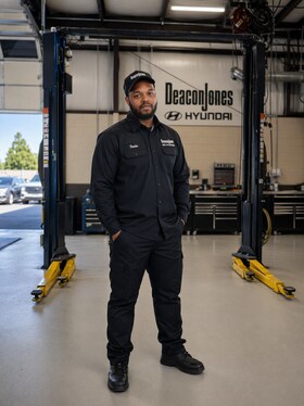 Staff member Tevin Lynch from ID_19bee9
