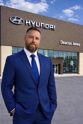 Staff member Ryan Henry from ID_50b9b2