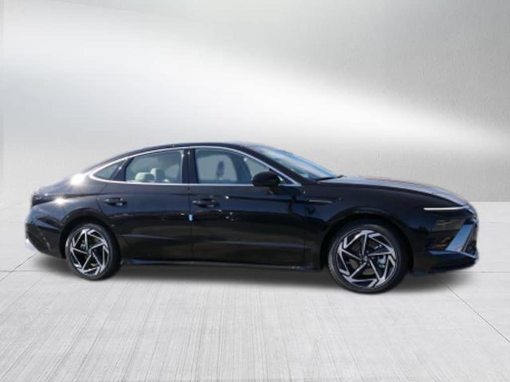 New 2026 Hyundai Sonata SEL Sport Sedan