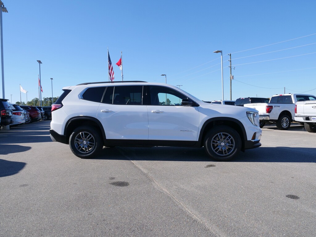 Used 2025 GMC Acadia Elevation SUV