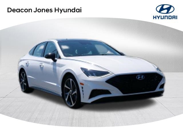 2022 Hyundai Sonata SEL Plus's photo