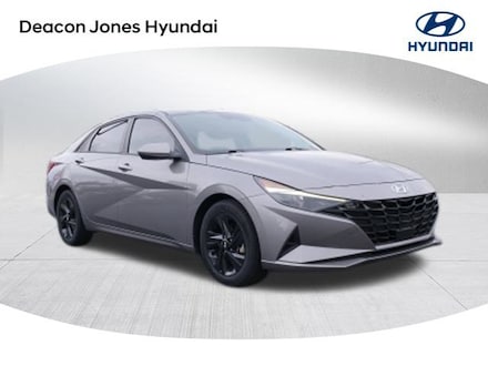 2021 Hyundai Elantra SEL Sedan