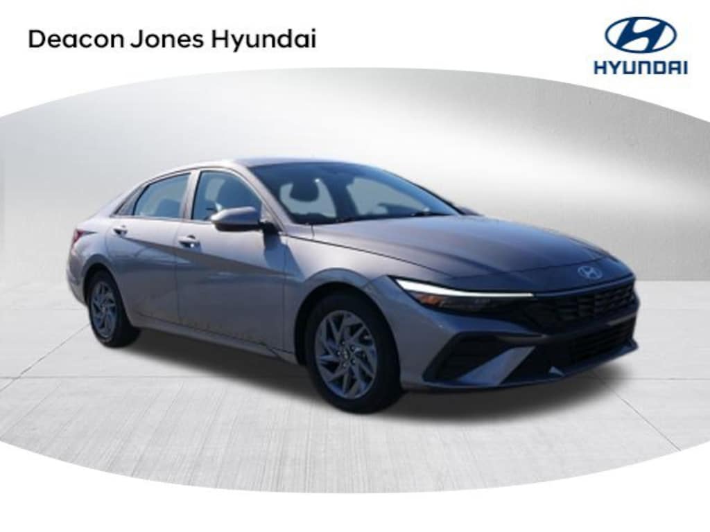 Used 2024 Hyundai Elantra SEL Sedan