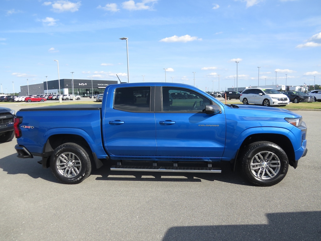 Used 2023 Chevrolet Colorado LT Truck Crew Cab