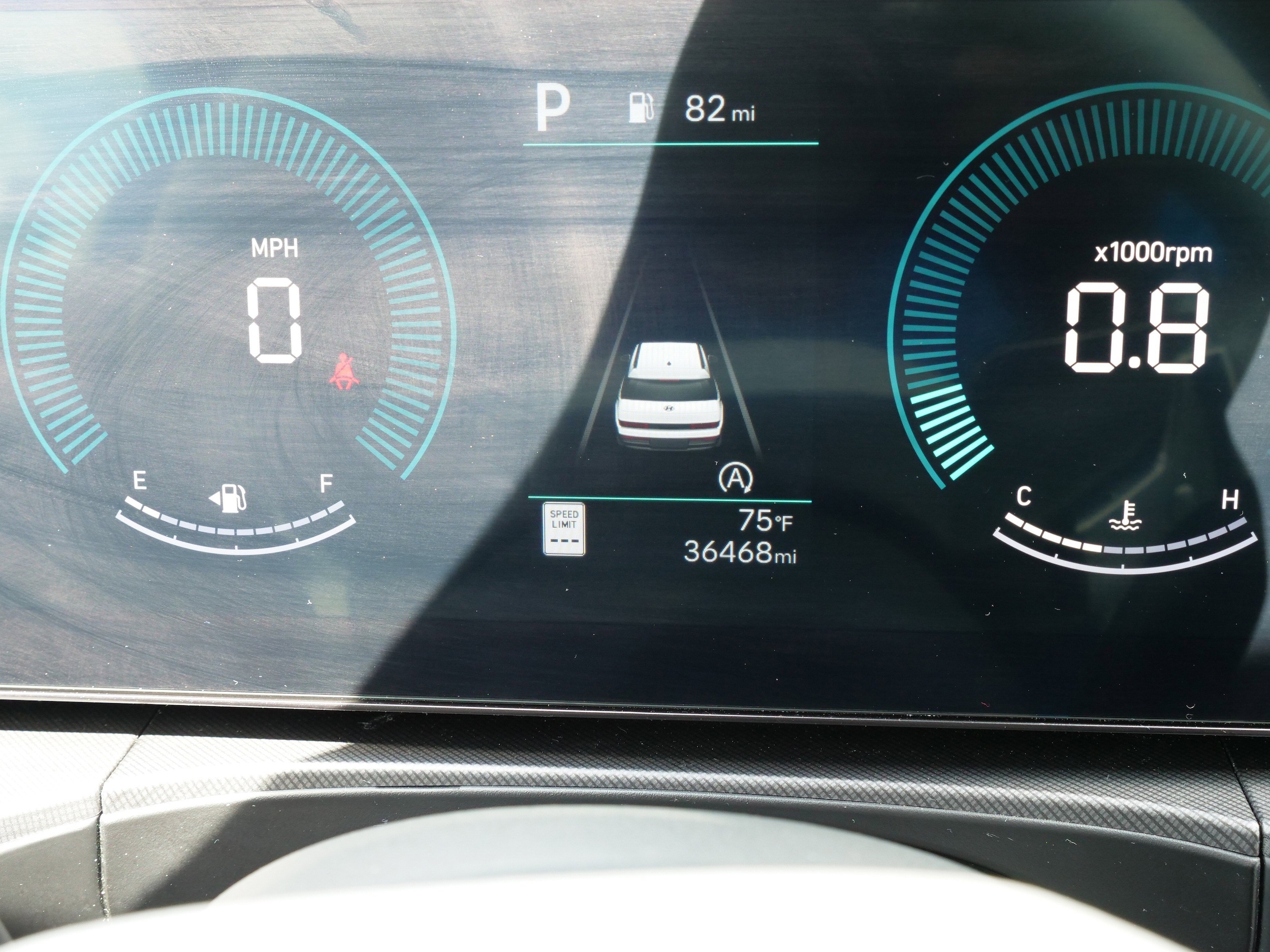 2024 Hyundai Santa Fe SE - Photo 22