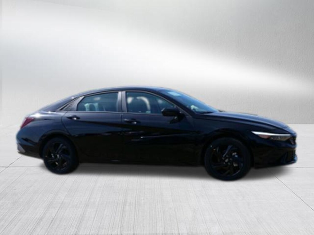 New 2026 Hyundai Elantra SEL Sport Sedan