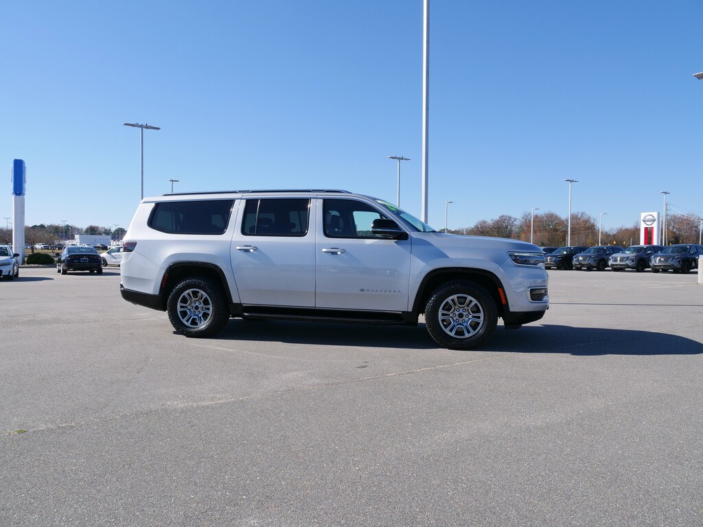 Used 2024 Jeep Wagoneer L Base SUV