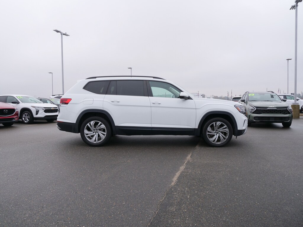 Used 2021 Volkswagen Atlas 3.6L V6 SE w/Technology (2021.5) SUV