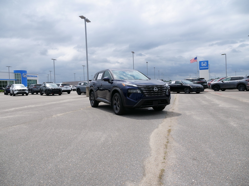 Used 2026 Nissan Rogue SV SUV