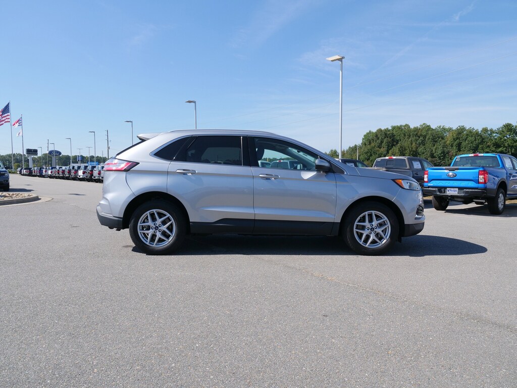Used 2022 Ford Edge  SUV