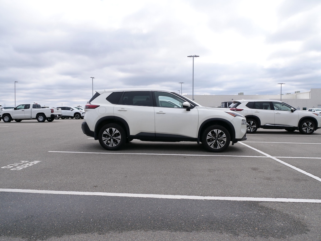 Used 2023 Nissan Rogue SV SUV