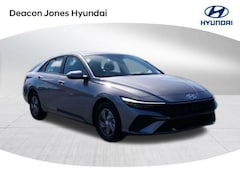 2026 Hyundai Elantra SE Sedan