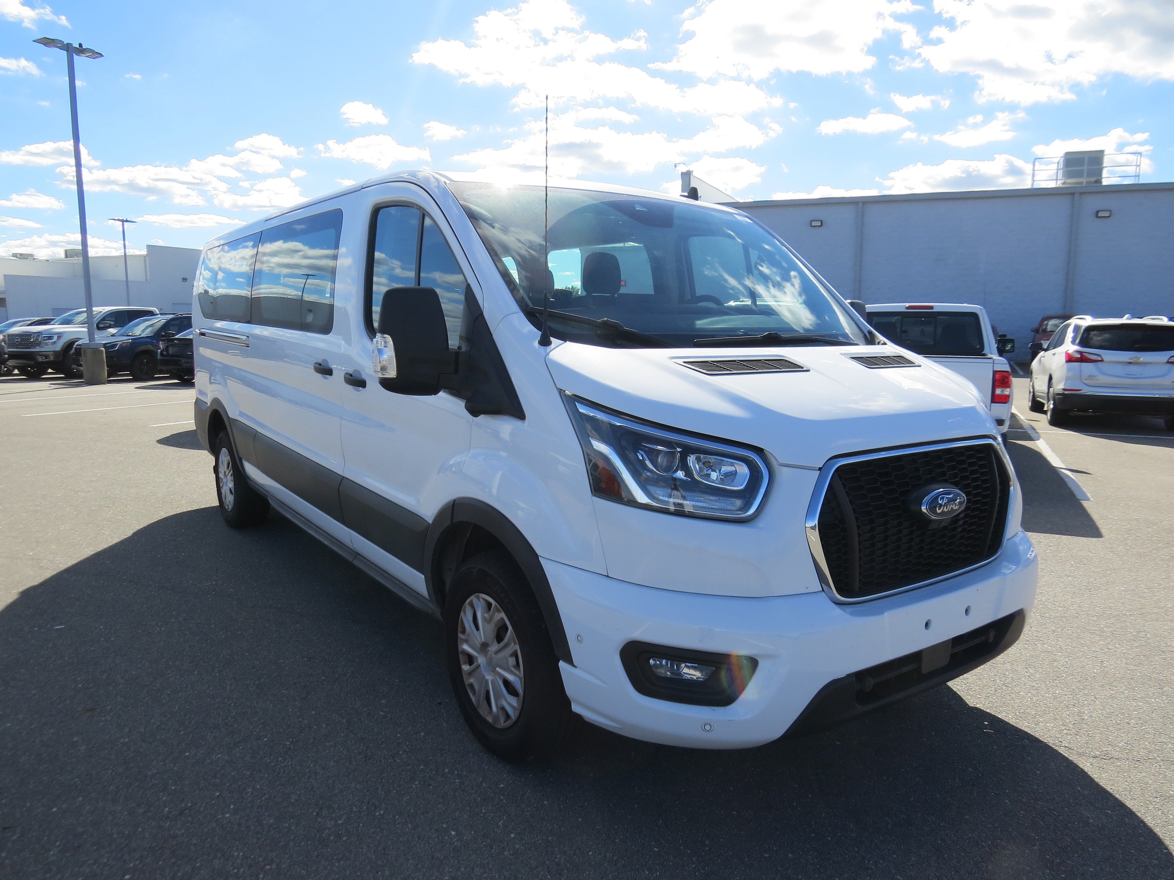  Ford Transit-350 Passenger