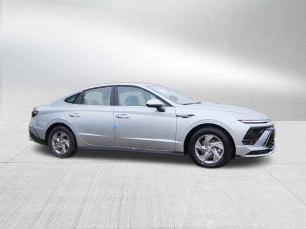 New 2026 Hyundai Sonata SE Sedan