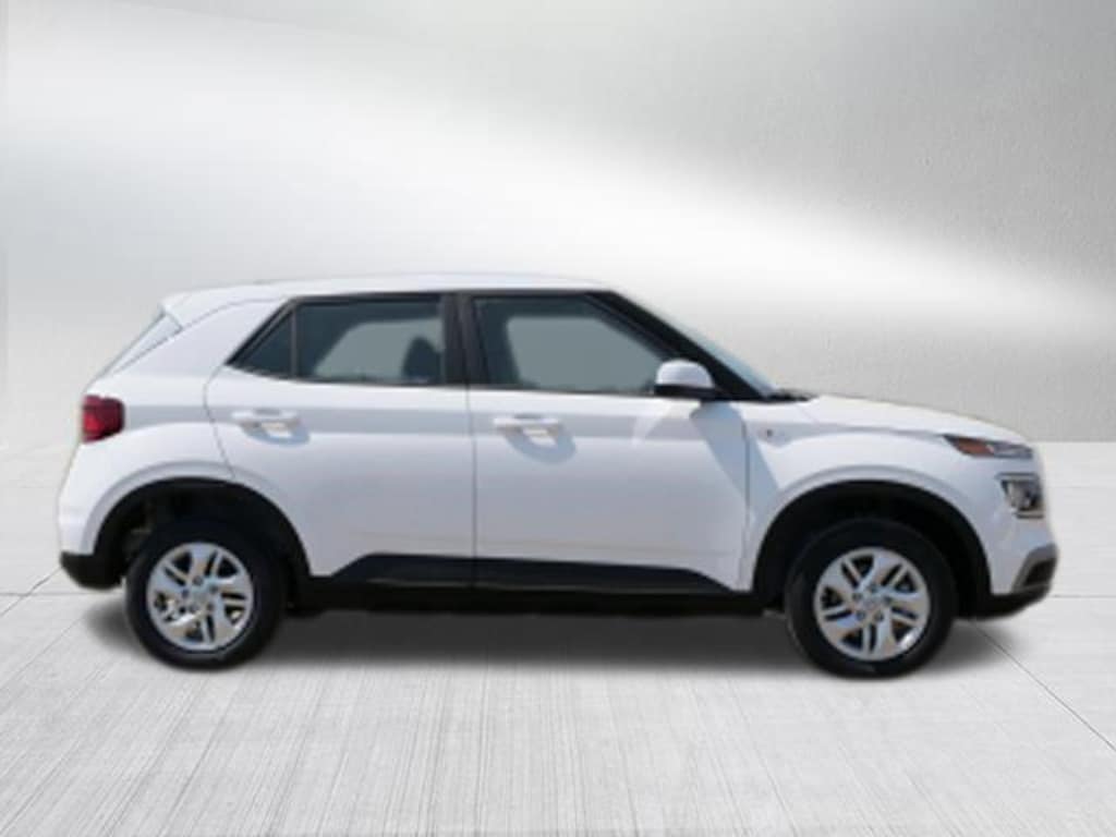New 2026 Hyundai Venue SE SUV