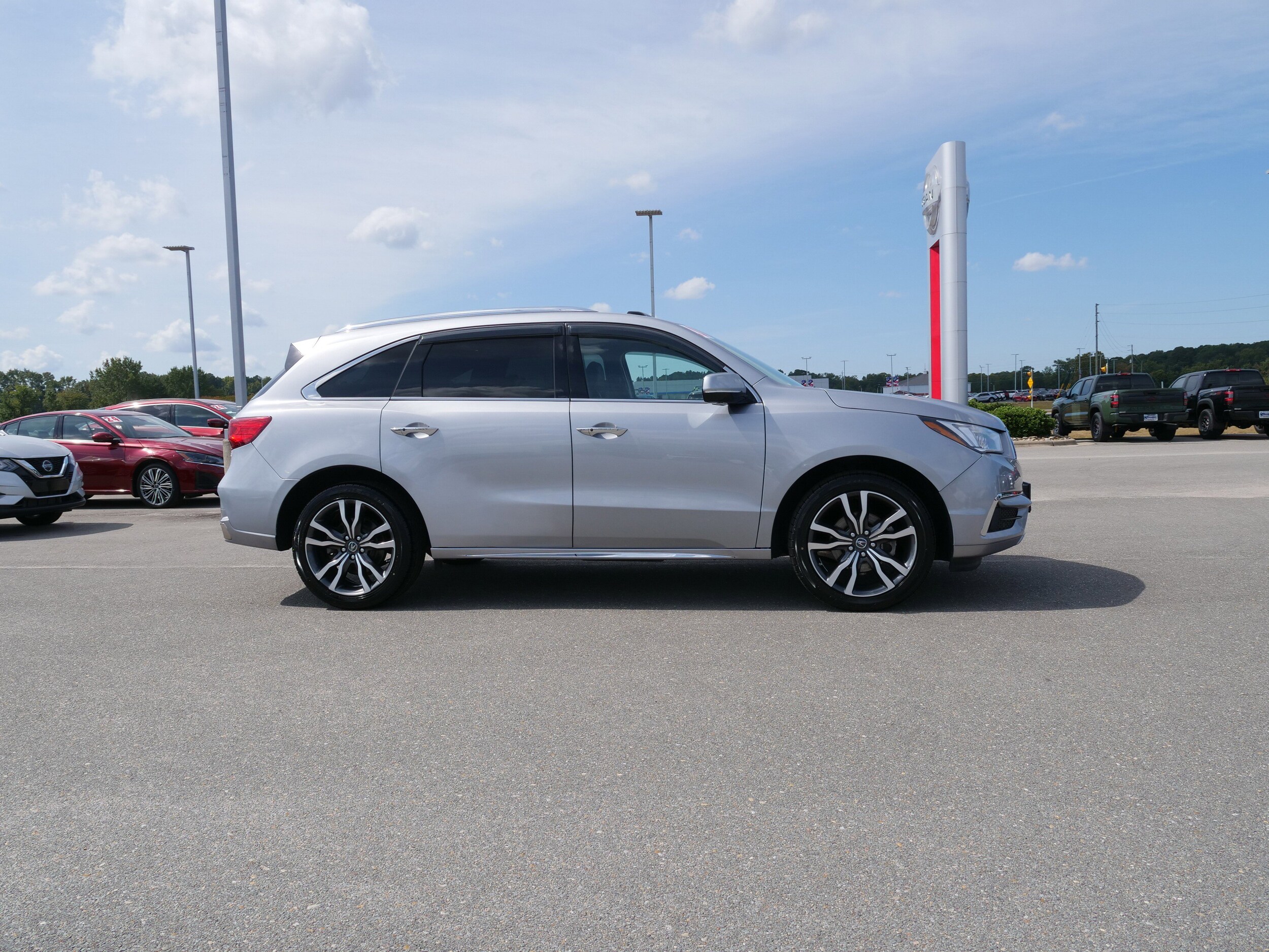 2020 Acura MDX Advance SH-AWD photo 2