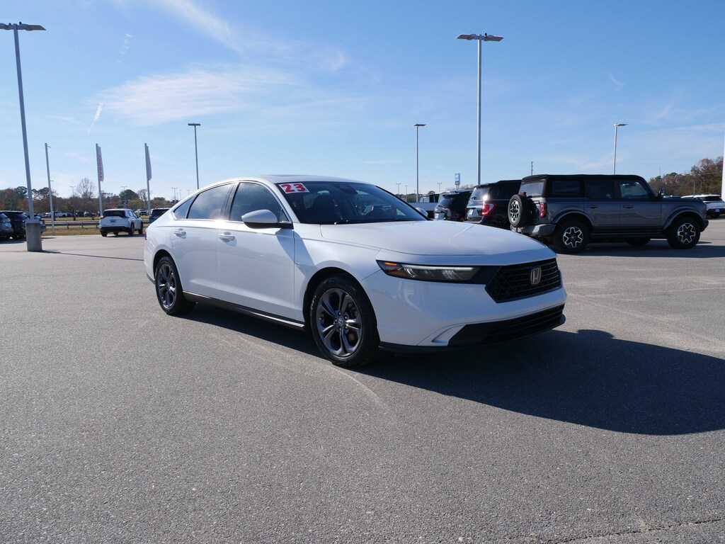 Used 2023 Honda Accord EX Sedan