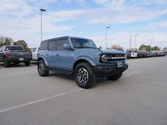 2025 Ford Bronco Outer Banks SUV