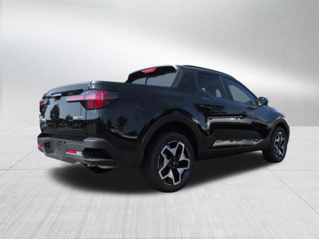 2024 Hyundai Santa Cruz Limited photo 2