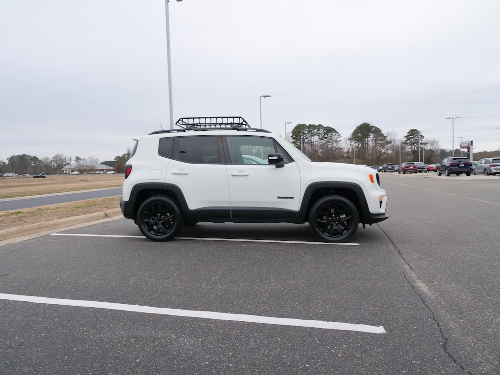 Used 2022 Jeep Renegade Latitude SUV