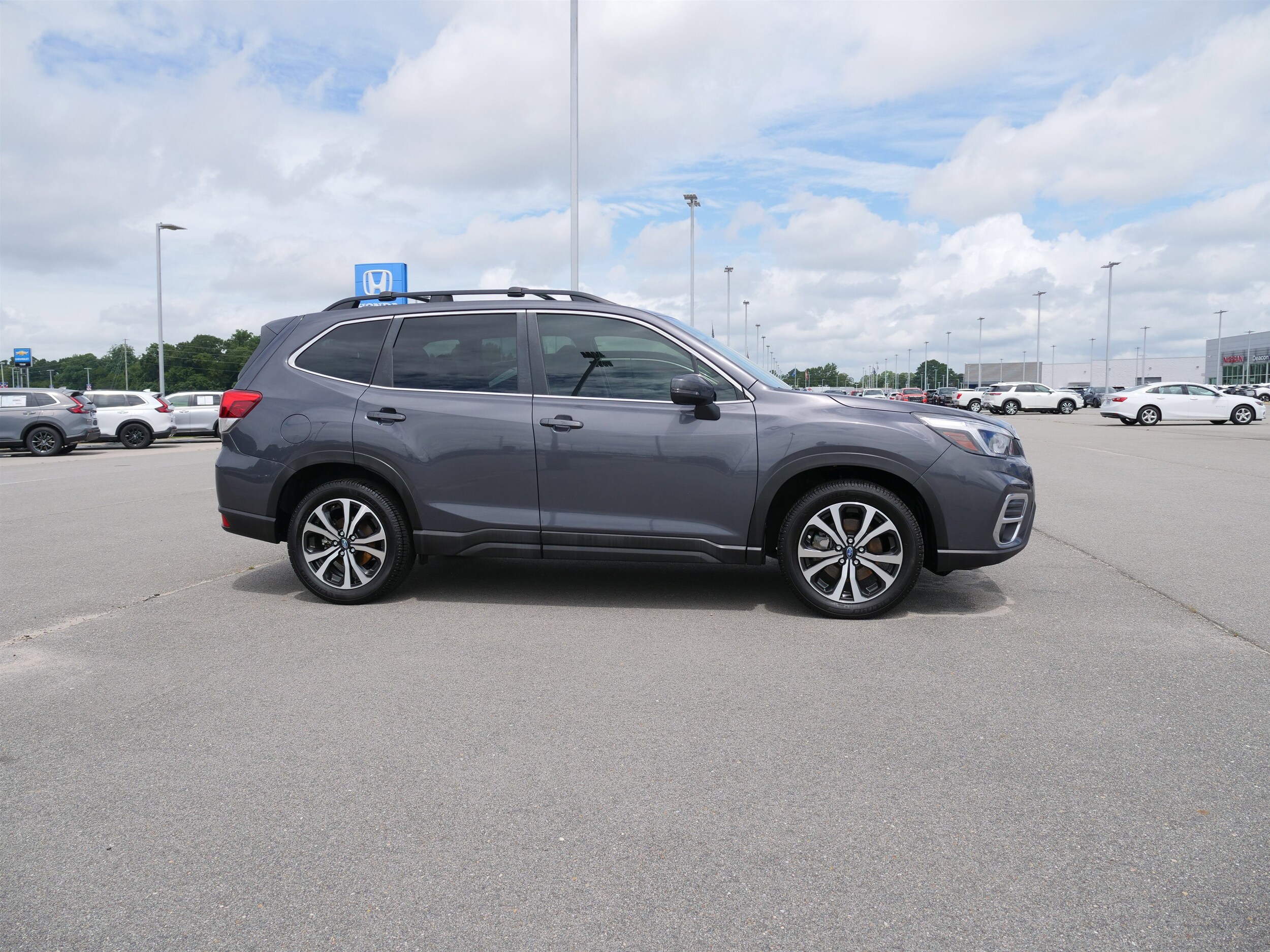 2021 Subaru Forester Limited photo 2