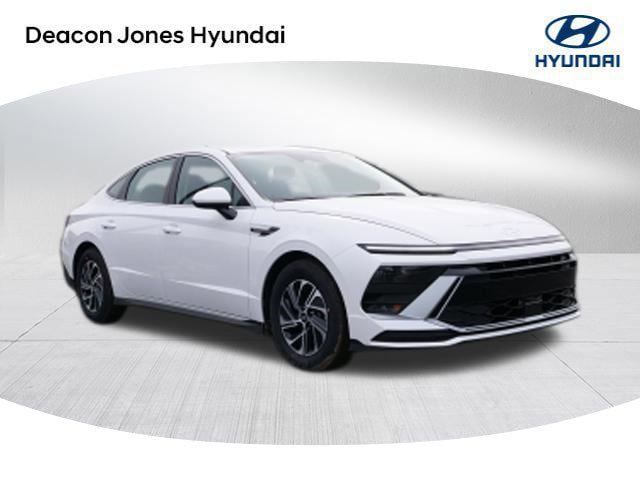 2026 Hyundai Sonata Blue's photo