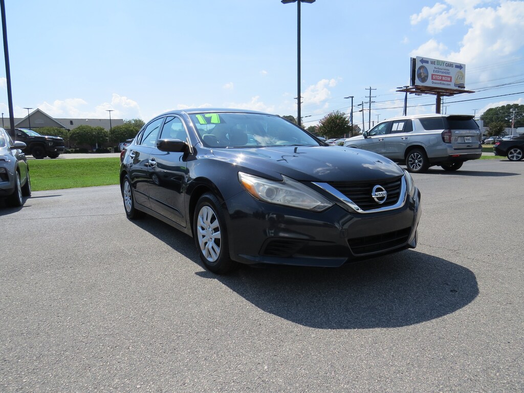 Used 2017 Nissan Altima 2.5 S Sedan