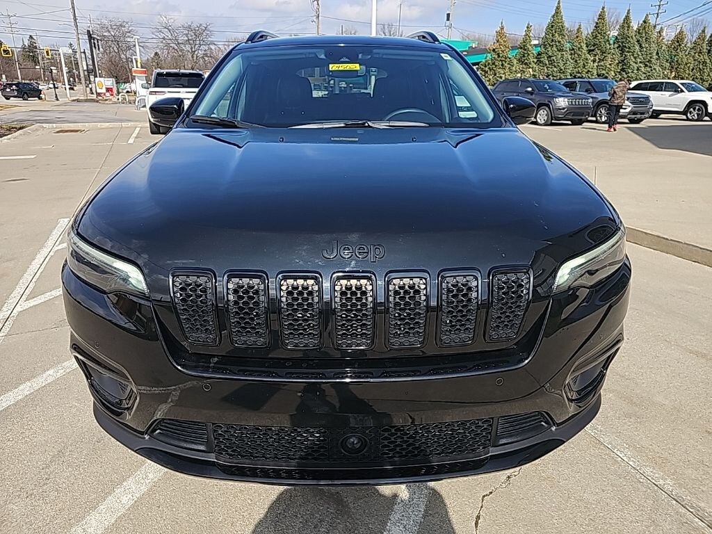 Certified 2023 Jeep Cherokee Altitude SUV