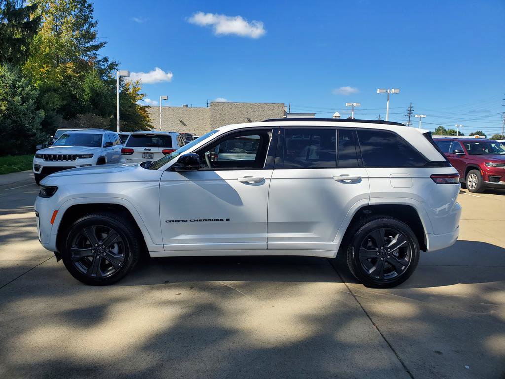 New 2027 Jeep Grand Cherokee