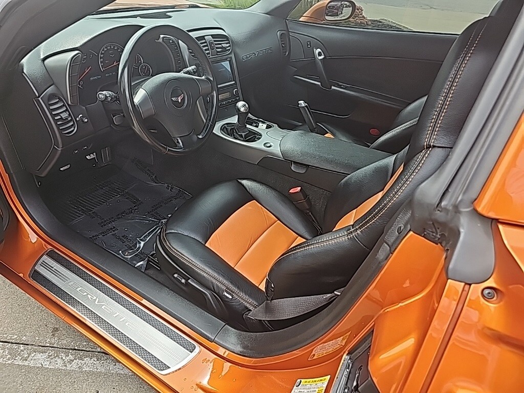 2007 Chevrolet Corvette Base Coupe photo 2