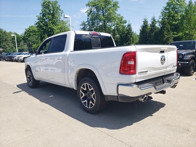 2025 Ram 1500 Laramie photo 4