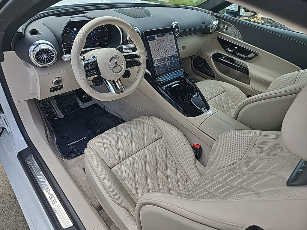2022 Mercedes Benz SL 55 AMG photo 3