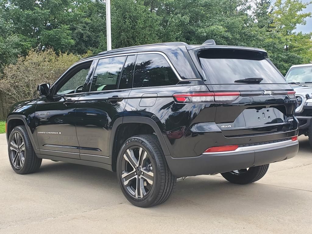 New 2027 Jeep Grand Cherokee